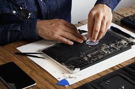 Apple Laptop Repair Service in Noida